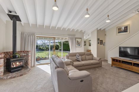 Photo of property in 14 Kairimu Street, Stokes Valley, Lower Hutt, 5019