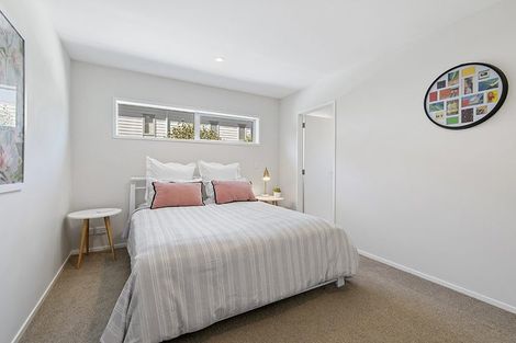 Photo of property in 92a Beach Road, Castor Bay, Auckland, 0620