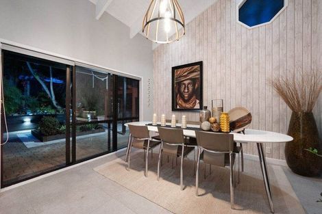Photo of property in 80a Beach Road, Mellons Bay, Auckland, 2014