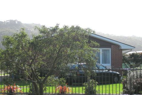 Photo of property in 9 Holyoake Crescent, Avalon, Lower Hutt, 5011