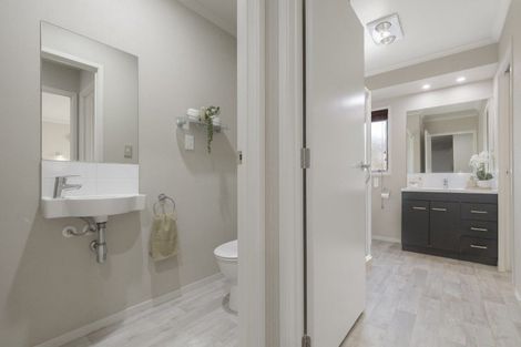 Photo of property in 32 Havenbrook Way, Pyes Pa, Tauranga, 3112