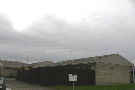 Photo of property in 51 Benmore Avenue, Cloverlea, Palmerston North, 4412