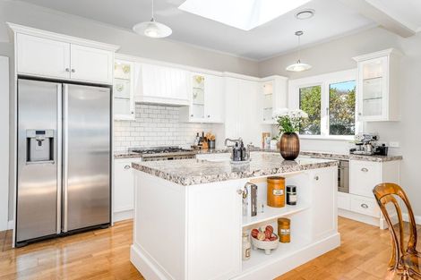 Photo of property in 82 Campbell Street, Karori, Wellington, 6012