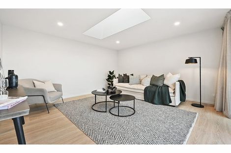 Photo of property in 2 Mccahon Drive, Rangiora, 7400