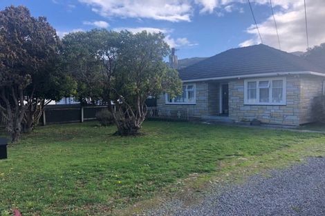 Photo of property in 6 Wood Street, Wainuiomata, Lower Hutt, 5014