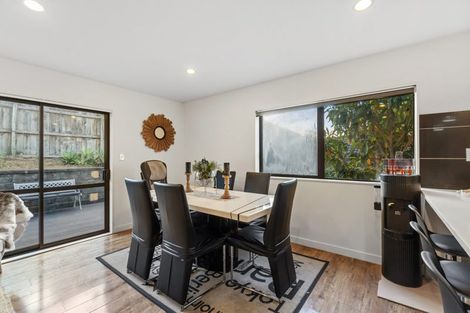 Photo of property in 78 Keri Vista Rise, Papakura, 2110