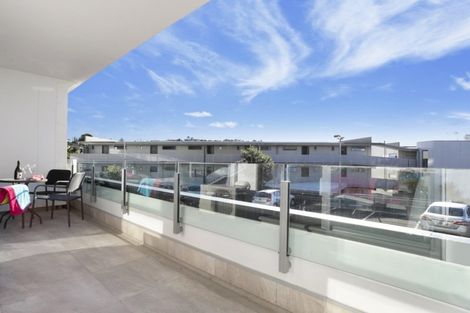 Photo of property in 115/17 Link Crescent, Stanmore Bay, Whangaparaoa, 0932