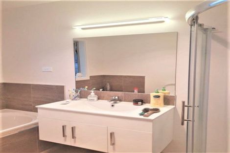 Photo of property in 95 Watkins Road, Cambridge, 3434