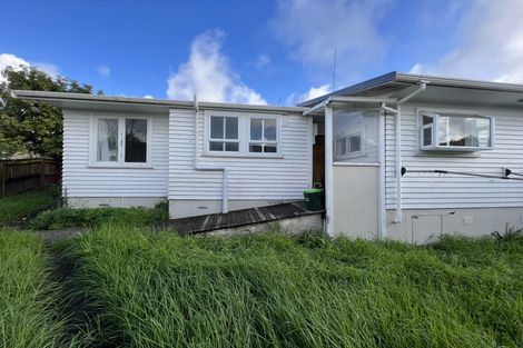 Photo of property in 25 Marewa Street, Te Atatu South, Auckland, 0610