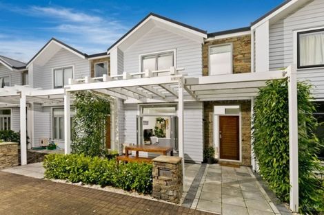 Photo of property in 36 Gunner Drive, Te Atatu Peninsula, Auckland, 0610