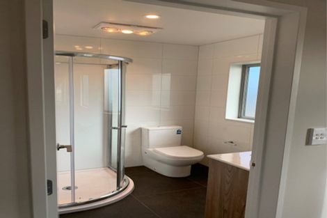 Photo of property in 16 Springhill Lane, Sunnyvale, Auckland, 0612