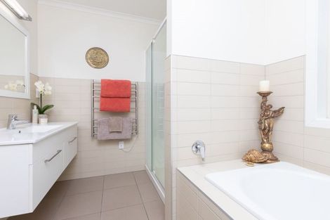 Photo of property in 15 Satchmo Place, Rototuna North, Hamilton, 3210