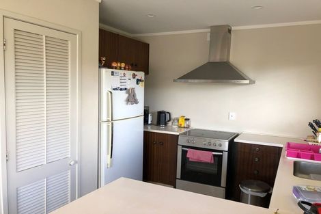 Photo of property in 1/168 Prince Regent Drive, Farm Cove, Auckland, 2012