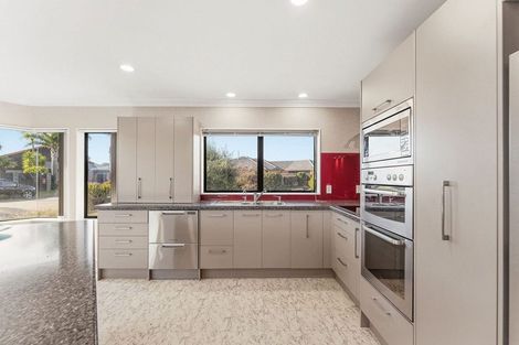 Photo of property in 4 Fuchsia Place, Mount Maunganui, 3116