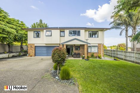 Photo of property in 200 Hill Road, The Gardens, Auckland, 2105