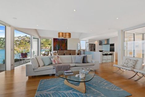 Photo of property in 117 Main Road, Redcliffs, Christchurch, 8081