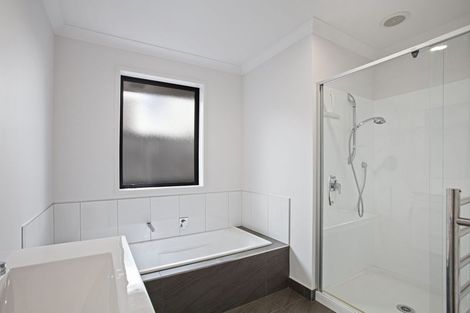 Photo of property in 59 Marendellas Drive, Bucklands Beach, Auckland, 2014