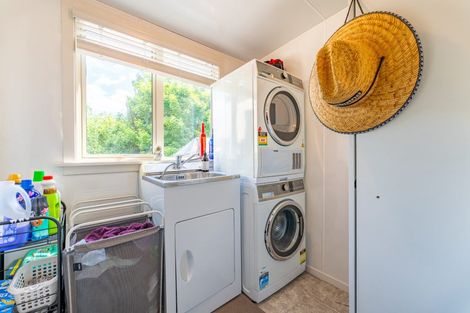 Photo of property in 8 London Street, Hampden, 9410