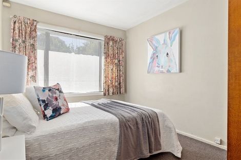 Photo of property in 290 Yaldhurst Road, Avonhead, Christchurch, 8042