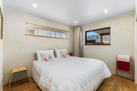 Photo of property in 25 The Heights Avenue, Wanaka, 9305