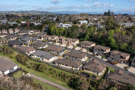 Photo of property in 3/19 Glencarron Place, Bethlehem, Tauranga, 3110