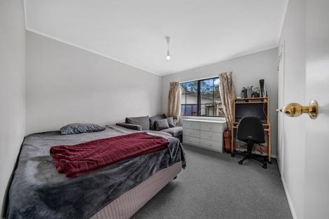 Photo of property in 4/34 Don Buck Road, Massey, Auckland, 0614