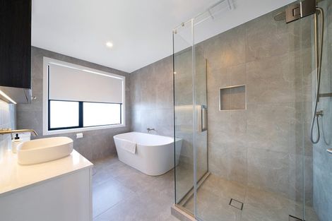 Photo of property in 14a Waitemata Road, Hauraki, Auckland, 0622