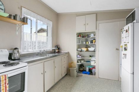 Photo of property in 38 Hargest Crescent, Saint Kilda, Dunedin, 9012