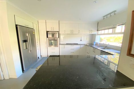 Photo of property in 78 Glenmore Road, Sunnyhills, Auckland, 2010