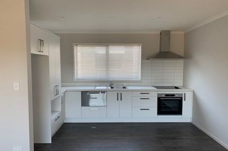 Photo of property in 2/88 Carrington Avenue, Silverdale, Hamilton, 3216