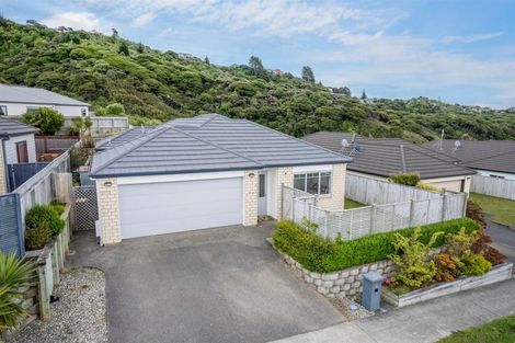 Photo of property in 56 Staithes Drive North, Whitby, Porirua, 5024
