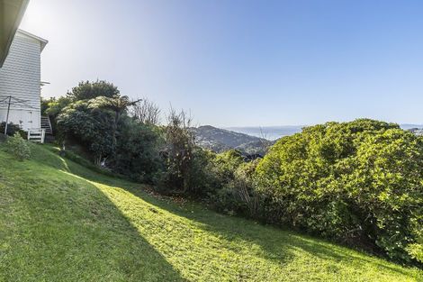 Photo of property in 9 Oldham Way, Crofton Downs, Wellington, 6035