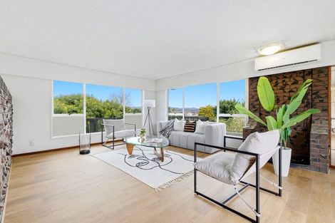 Photo of property in 4220a Great North Road, Glendene, Auckland, 0602