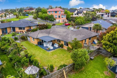 Photo of property in 58 Rivervale Grove, Stanmore Bay, Whangaparaoa, 0932