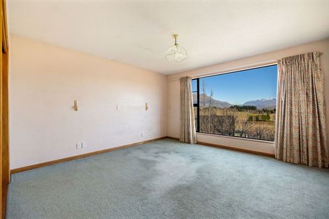 Photo of property in 66 Cotter Avenue, Arrowtown, 9302