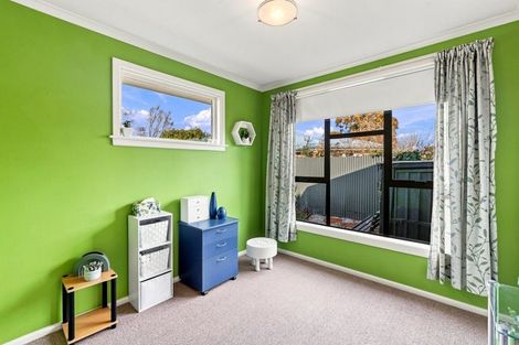Photo of property in 11 Yeovil Place, St Albans, Christchurch, 8052