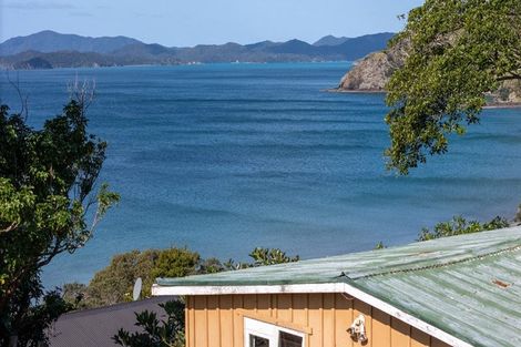 Photo of property in 4 Queens View Road, Russell, 0202