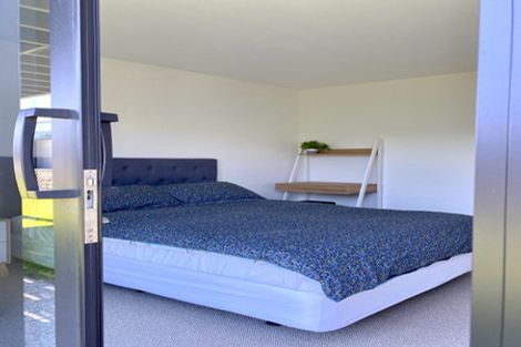 Photo of property in 13 Tuke Lane, Wanaka, 9305