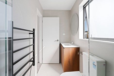 Photo of property in 4c Mahogany Street, Westgate, 0814