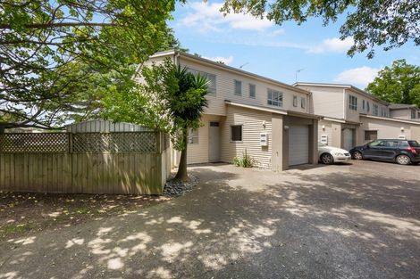 Photo of property in 17a Oakland Avenue, Papatoetoe, Auckland, 2025