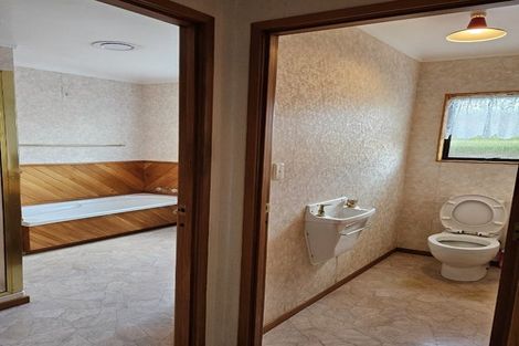 Photo of property in 24 Kotare Crescent, Maunu, Whangarei, 0110