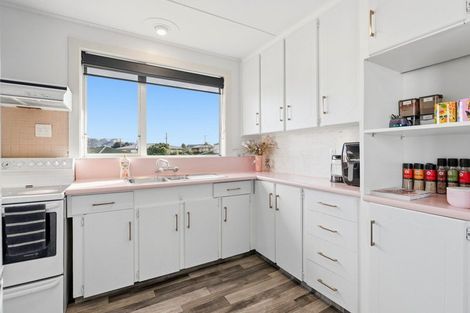 Photo of property in 12 Charles Street, East Gore, Gore, 9710