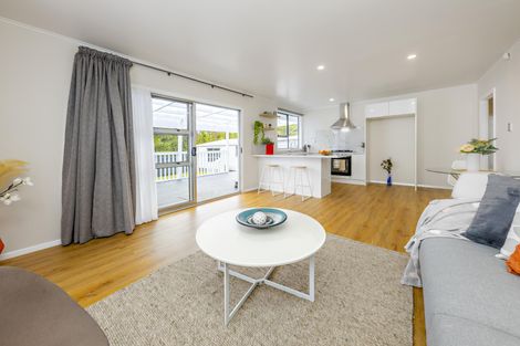 Photo of property in 26 Chingford Close, Mangere, Auckland, 2022