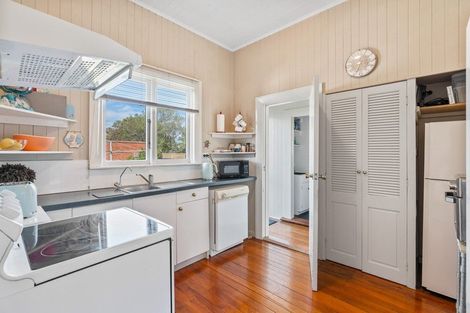 Photo of property in 265 Macandrew Road, Forbury, Dunedin, 9012
