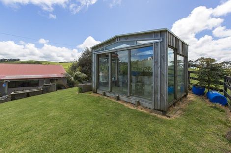 Photo of property in 476 Rehutai Road, Baylys Beach, Dargaville, 0377