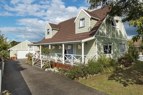 Photo of property in 154 Wellington Street, Pukekohe, 2120