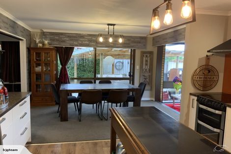 Photo of property in 6 Hetley Crescent, Taradale, Napier, 4112