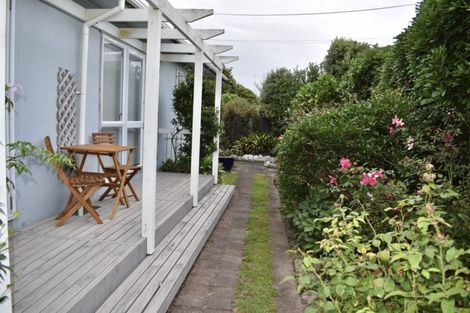 Photo of property in 30 Kapiti Lane, Otaki Beach, Otaki, 5512