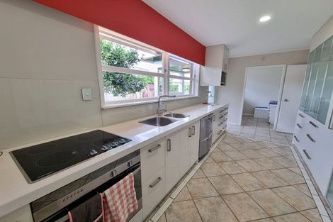 Photo of property in 107 Kolmar Road, Papatoetoe, Auckland, 2025