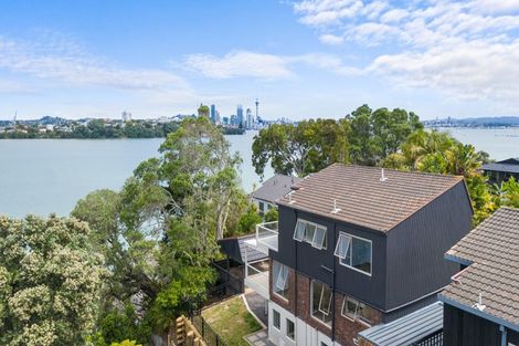 Photo of property in 3/63a Norwood Road, Bayswater, Auckland, 0622